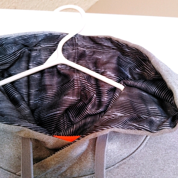 Under Armour Women's Hooded Pocket Sweater Grey - Picture 5 of 5